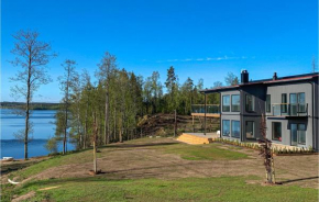 Stunning home in Skillingaryd w/ Sauna and 3 Bedrooms